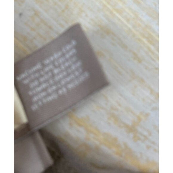 Chico's Sleeveless Shell Tank Top Stretch Pullover Basic Taupe Size 3 (XL) - Picture 6 of 7